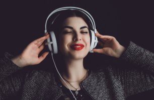 Music &amp; Audio